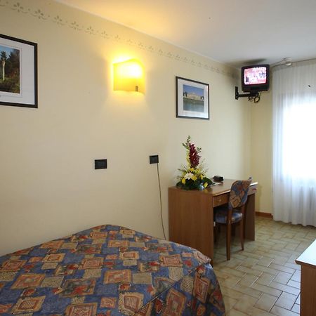 Albergo Alla Campana 돌로 외부 사진