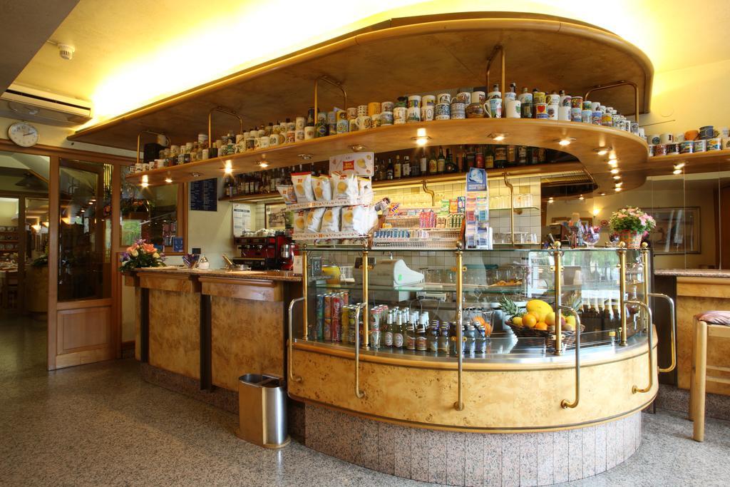 Albergo Alla Campana 돌로 외부 사진